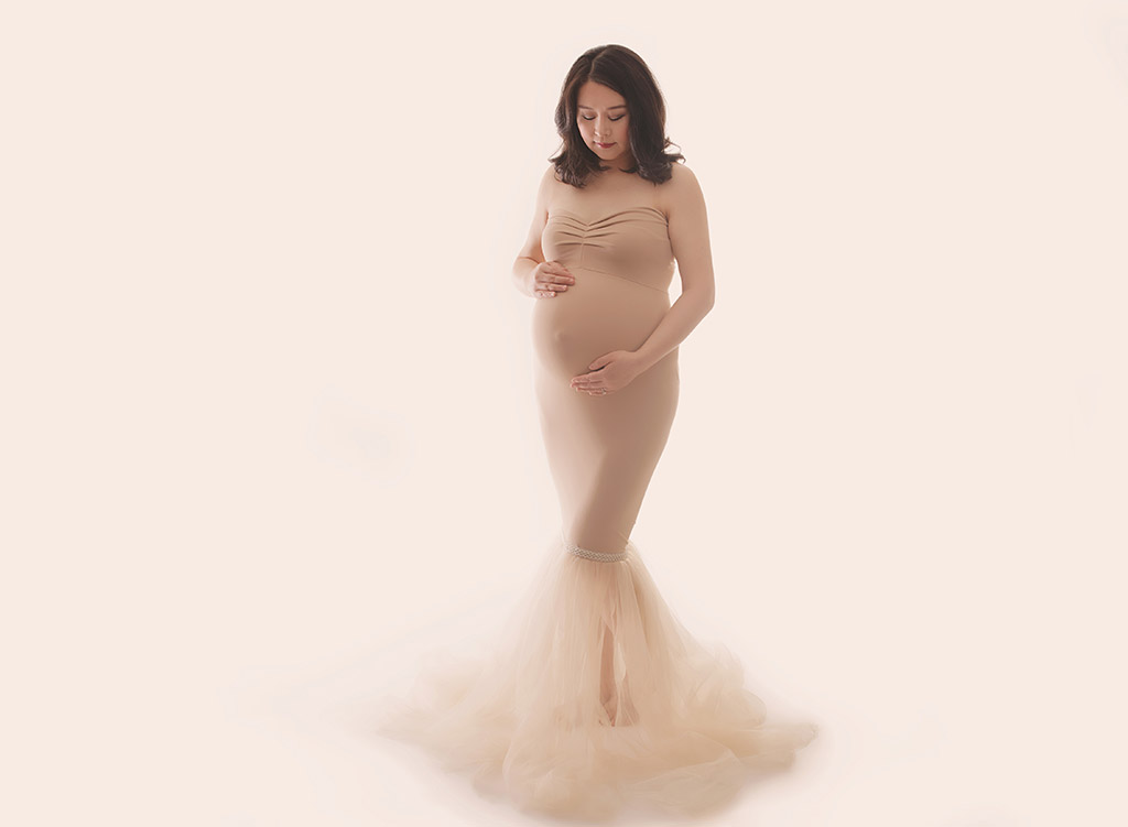 Everything You Need to Know Before Your Maternity Photography Session